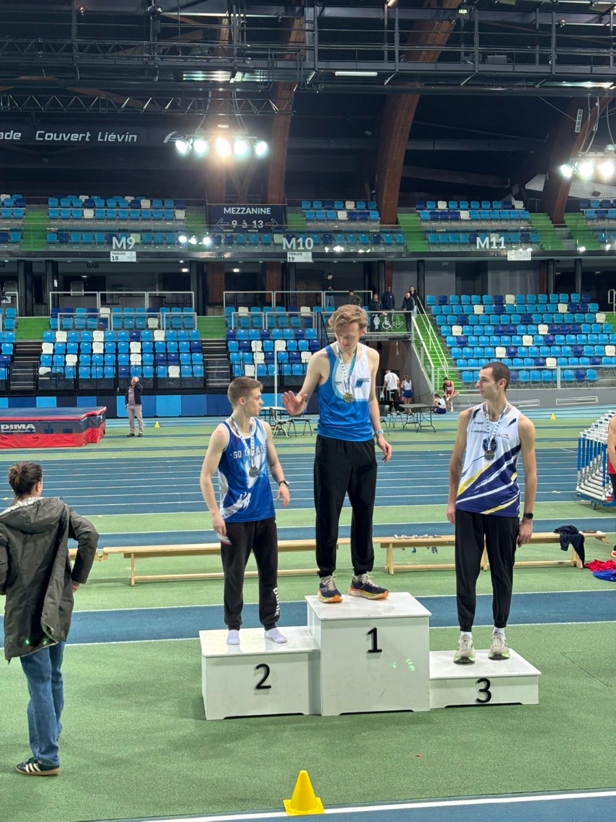 Julien, 3e sur 800 m aux Régionaux indoor de Liévin